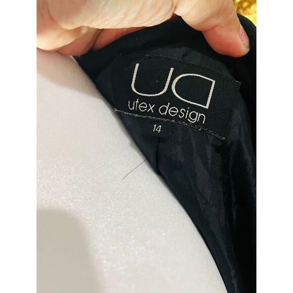 UTEX design size 14 trench coat - Picture 8 of 9